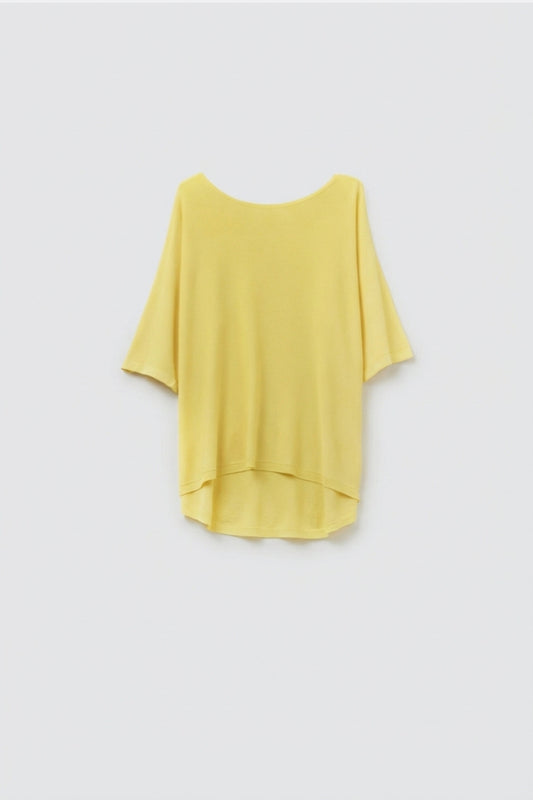 pull jaune surdimensionné avec manches coudées