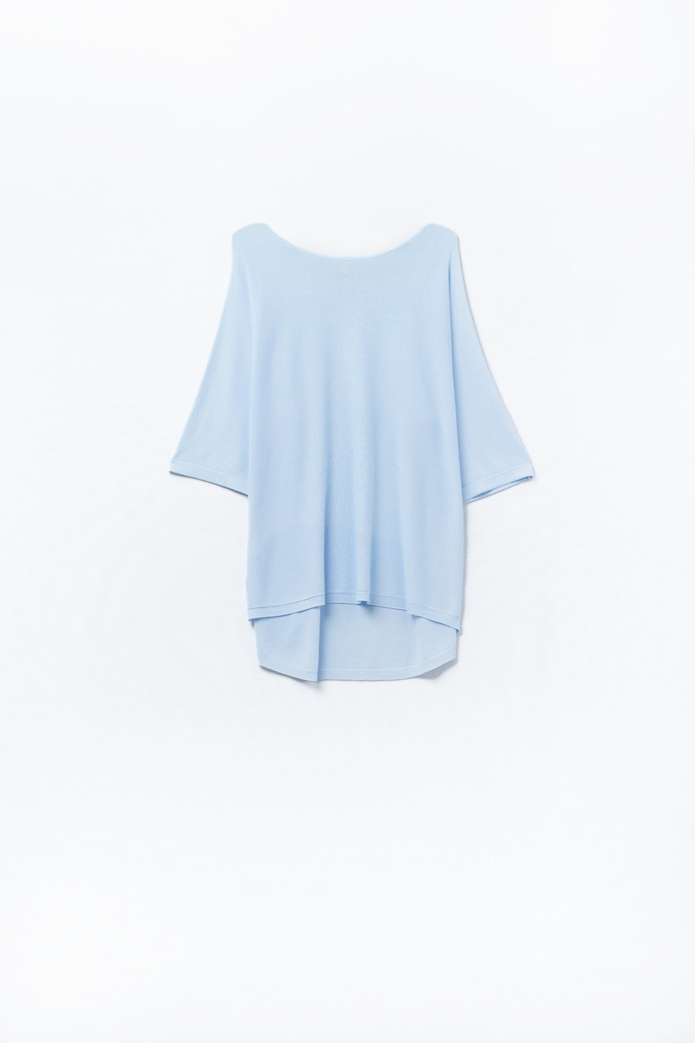 pull oversize bleu clair avec manches coudées