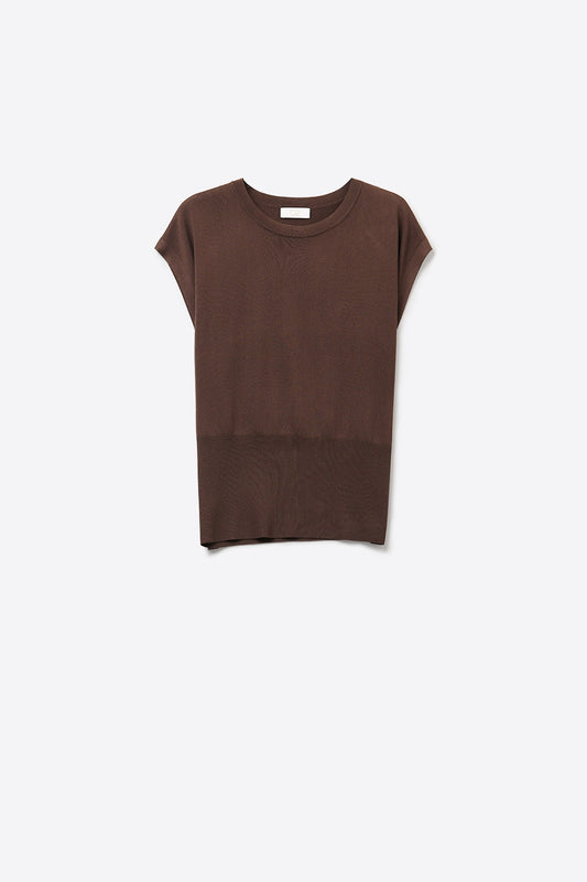 Pull léger en maille avec large bande côtelée à la taille en marron