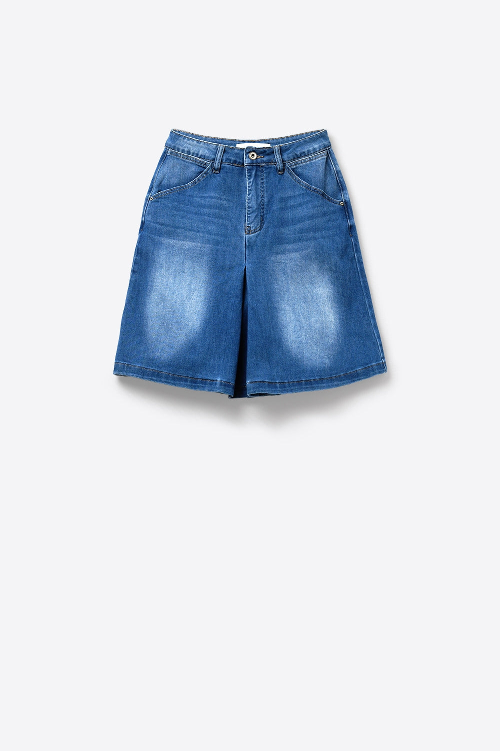 Short à jambes larges en denim bleu légèrement délavé