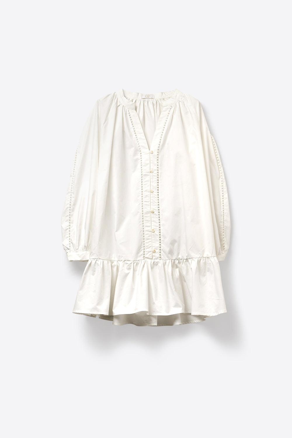 Robe paysanne en popeline de coton légère en blanc avec ourlet à volants