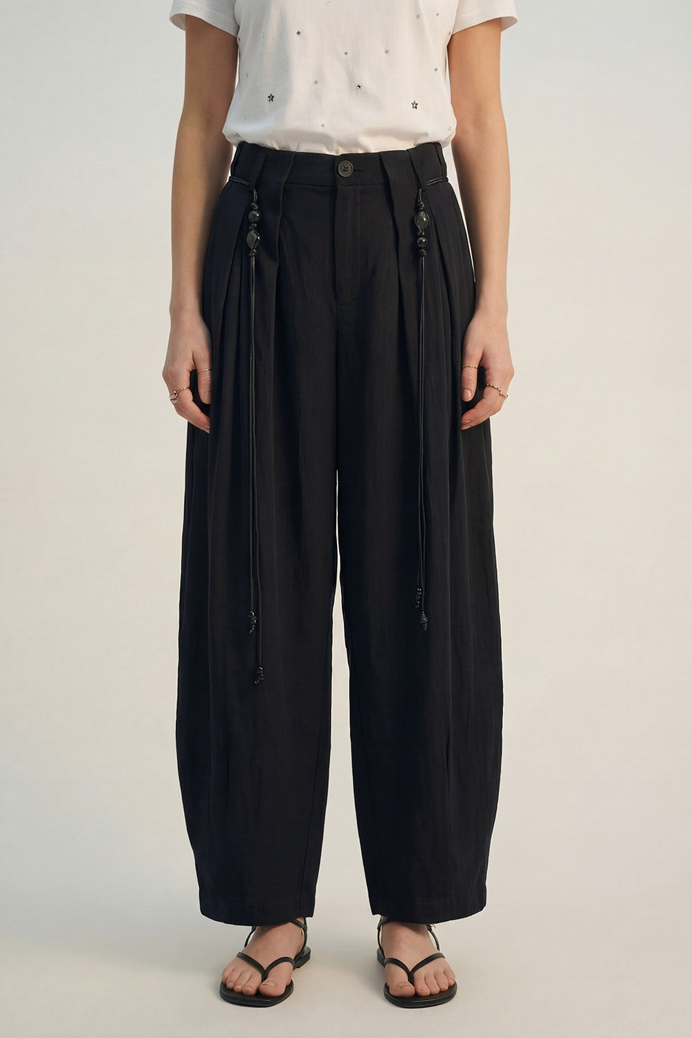 Pantalon léger en rayonne de couleur noire