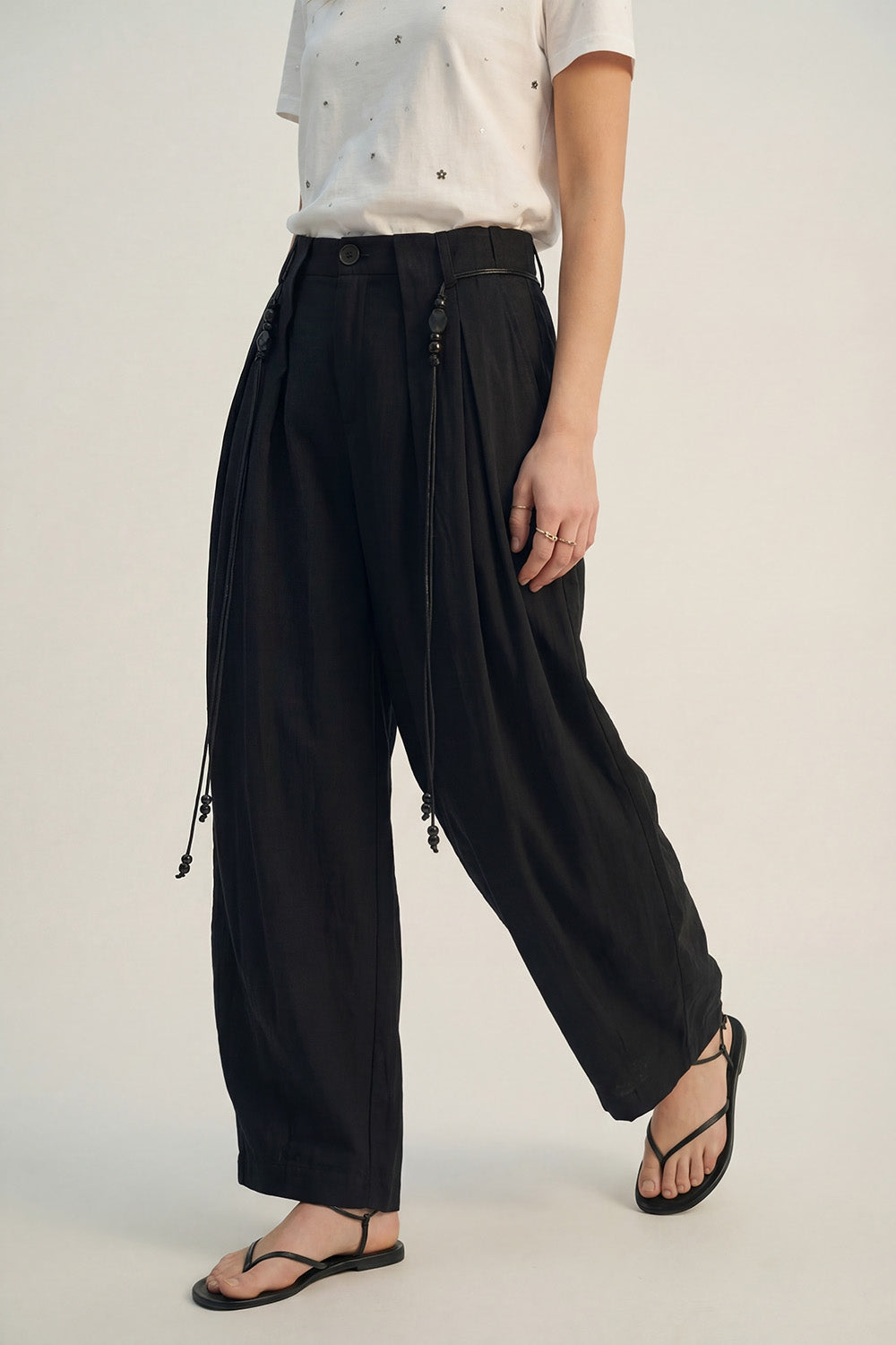 Pantalon léger en rayonne de couleur noire