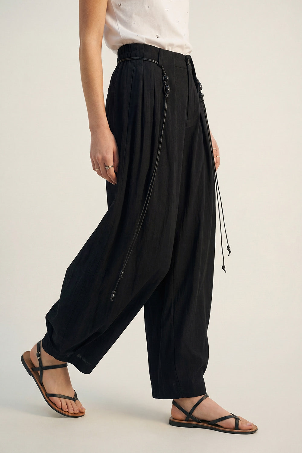 Pantalon léger en rayonne de couleur noire
