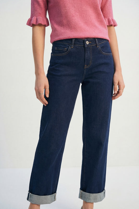 Jeans en denim à jambe large et ourlet à revers délavé foncé