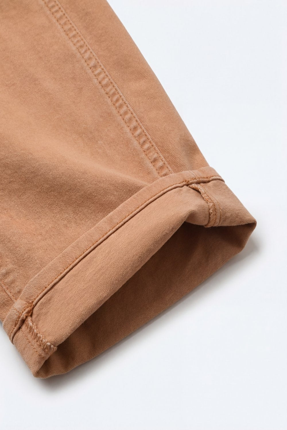 Pantalon orange large style tonneau avec ourlets roulés