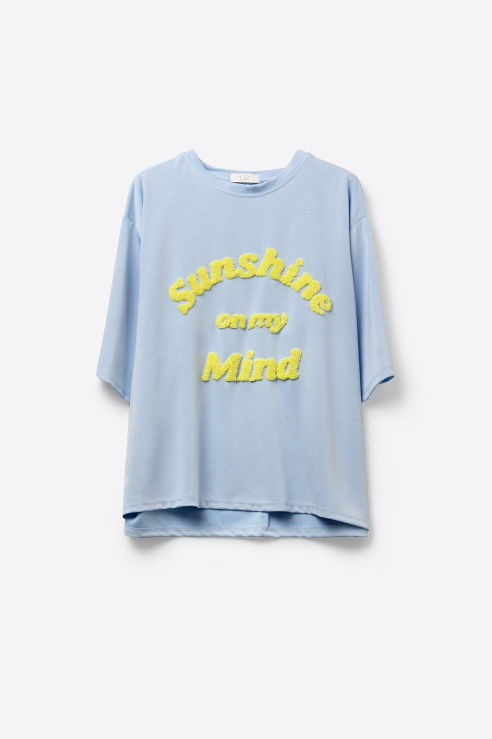 T-shirt bleu clair coupe ample avec lettrage jaune
