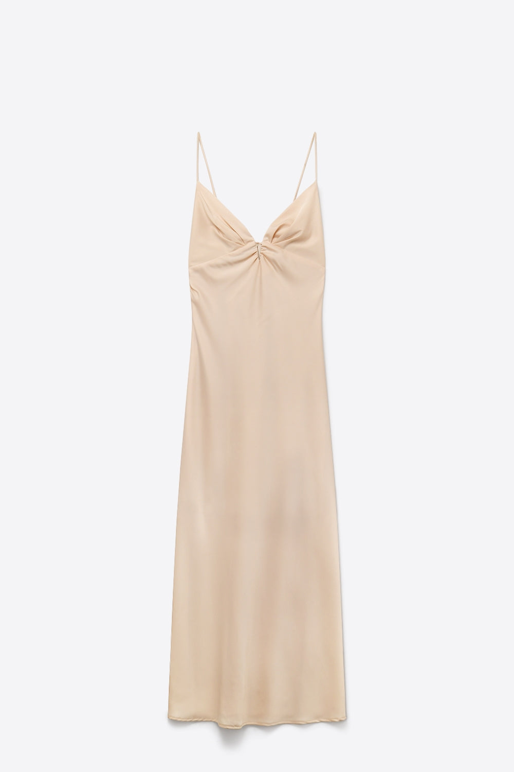 Robe maxi beige en satin avec fines bretelles spaghetti