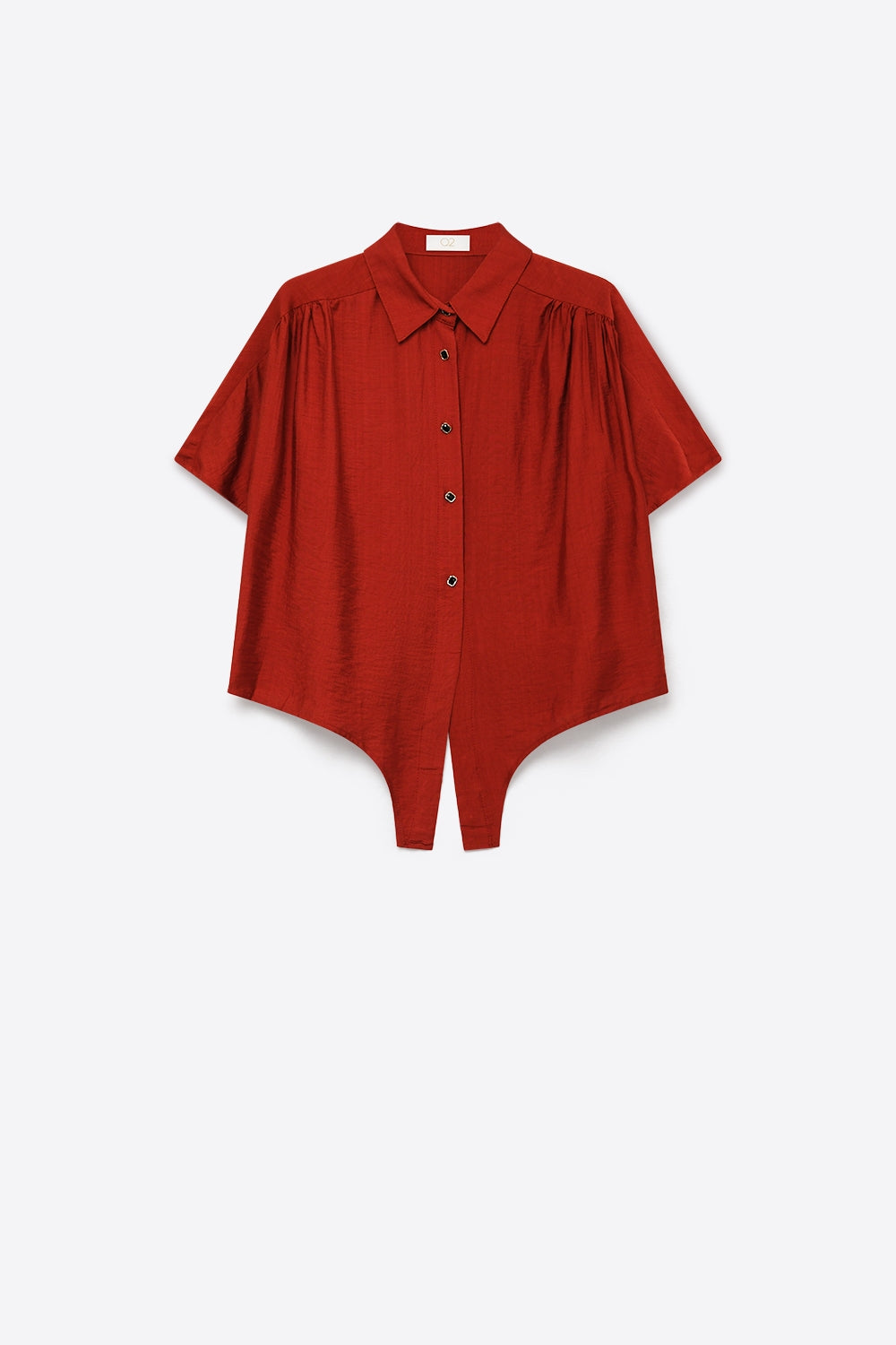 Chemise à manches courtes boutonnée avec ourlet noué sur le devant en terre cuite