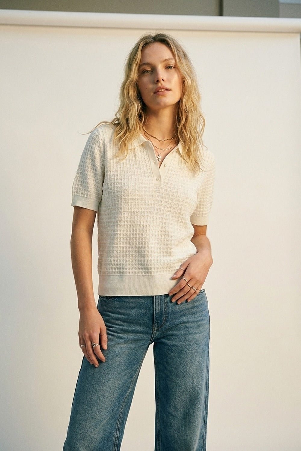 Polo à manches courtes en tricot texturé crème