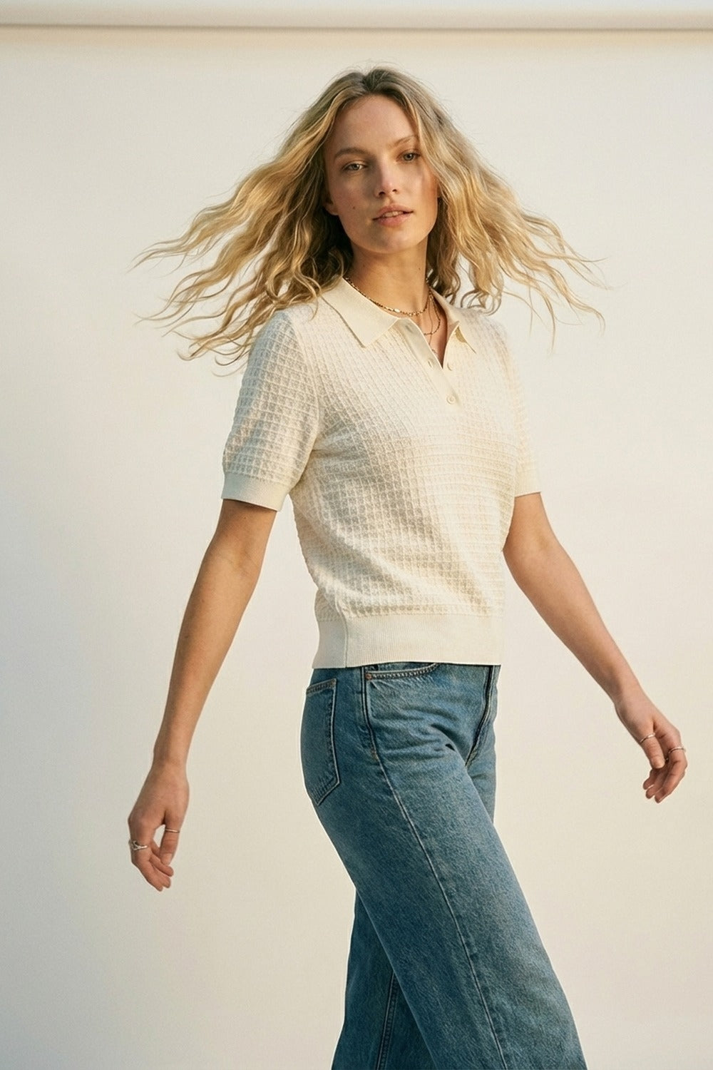 Polo à manches courtes en tricot texturé crème