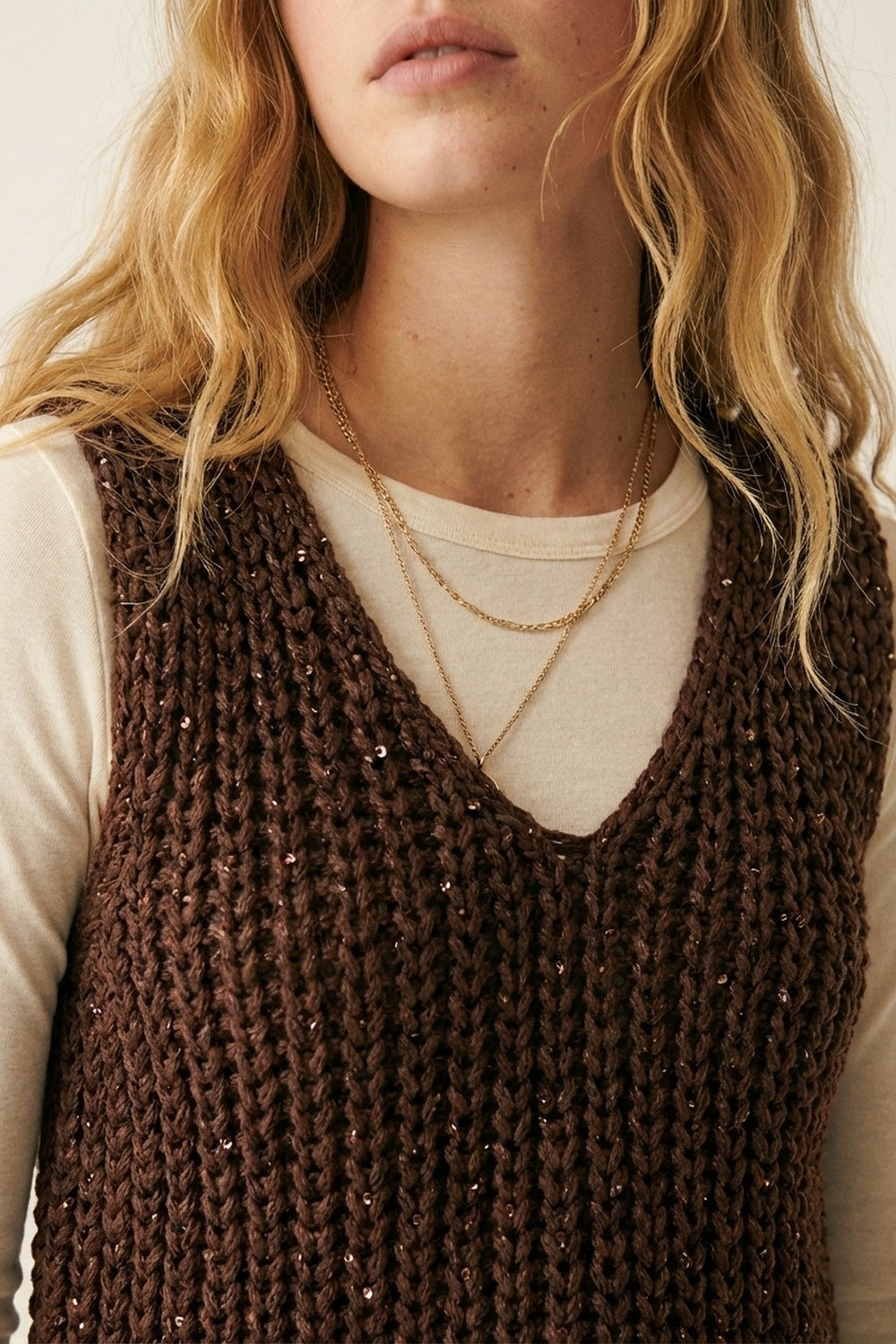 Gilet en maille à col en V marron épais