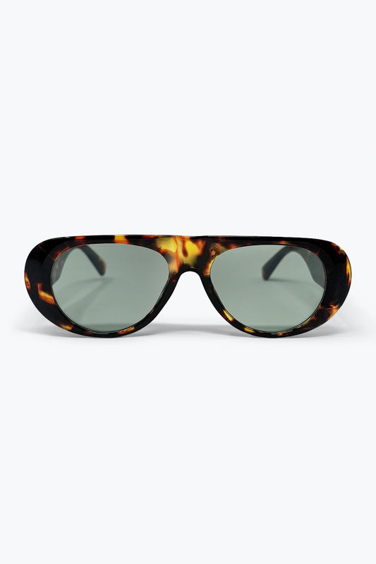 Lunettes de soleil ovales larges avec monture écaille de tortue et verres verts