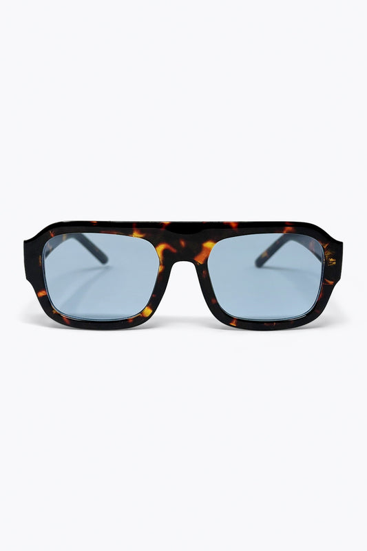 Lunettes de soleil carrées à monture écaille et verres bleus