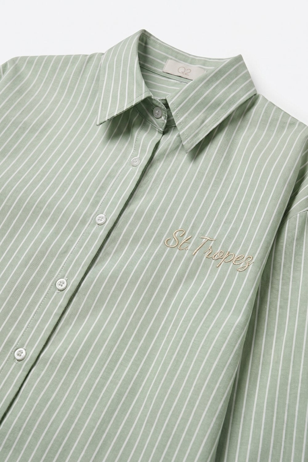 Chemise à rayures vert clair avec logo brodé St. Tropez
