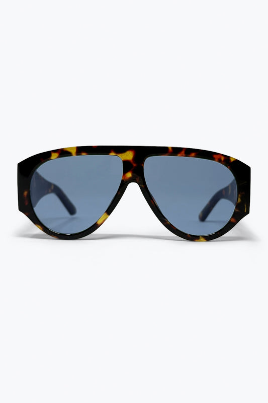 Lunettes de soleil aviateur à monture écaille avec verres bleus