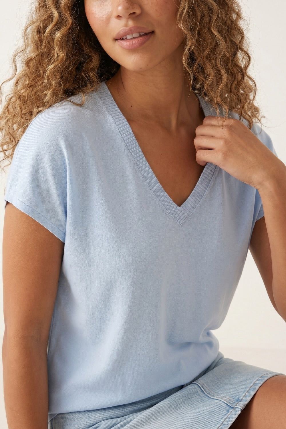 Pull en maille décontracté à col en V bleu clair