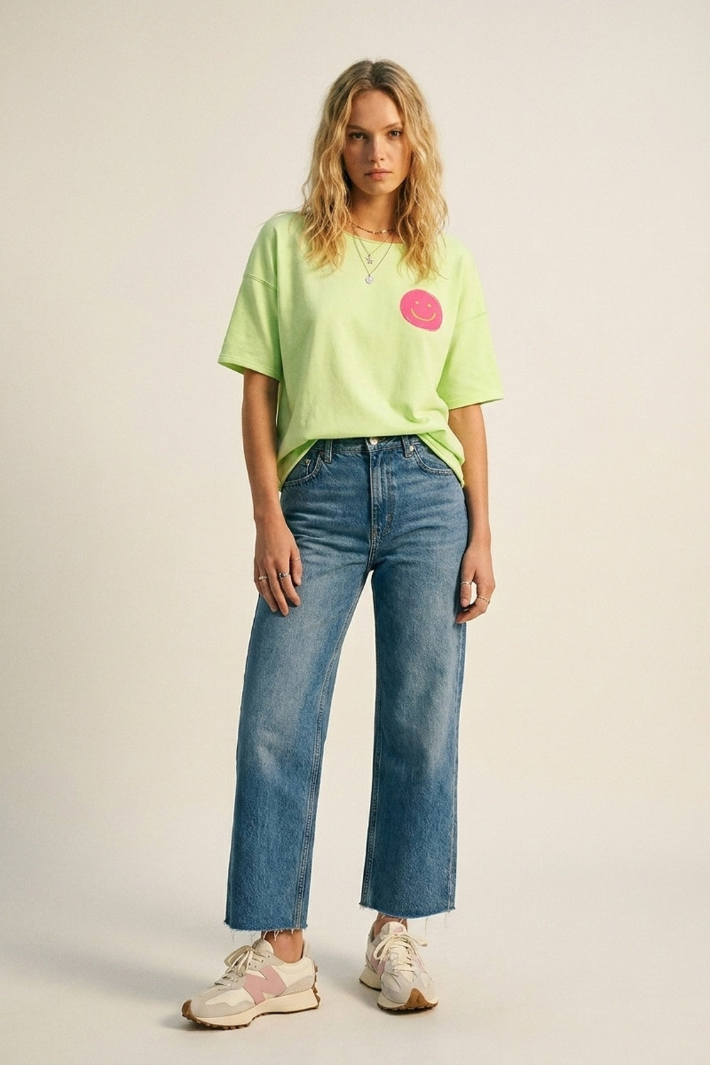 Sweat-shirt graphique à sourire coupe décontractée vert clair