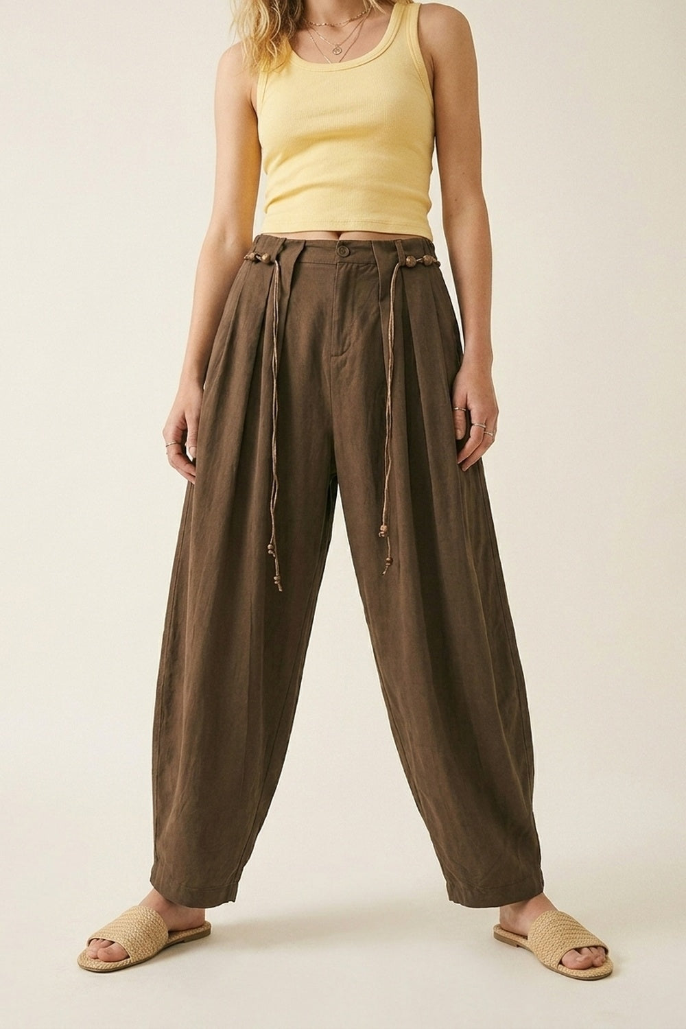 Pantalon à cordon de serrage à jambe large et coupe décontractée marron