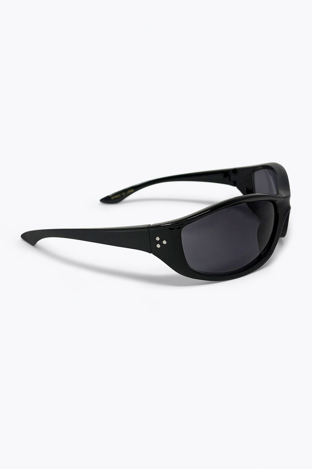 Lunettes de Soleil Ovales avec Monture Noire Brillante et Protection UV