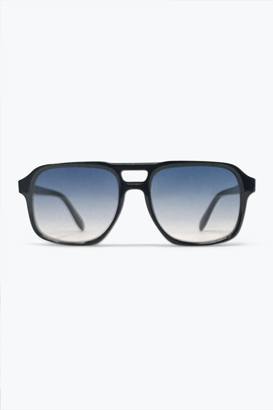 Lunettes de soleil aviateur classiques à monture carrée avec lentilles dégradées noires