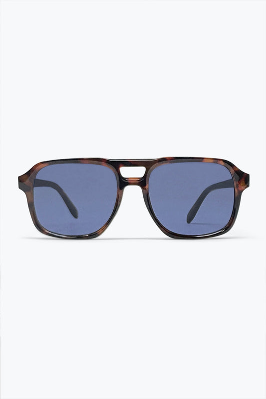 Lunettes de soleil carrées à monture écaille de tortue marron et verres bleus
