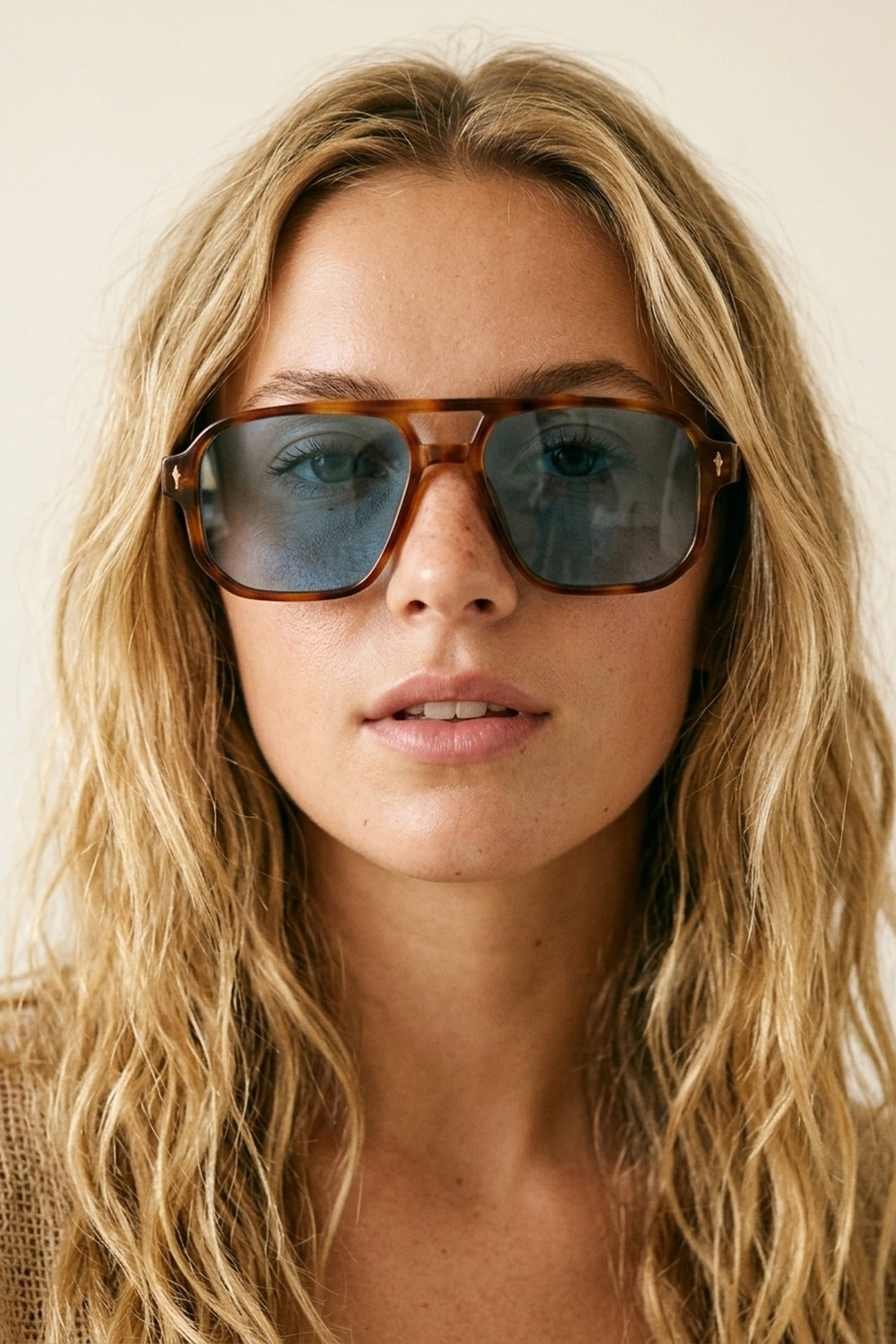 Lunettes de soleil surdimensionnées à monture aviateur en acétate écaille de tortue marron