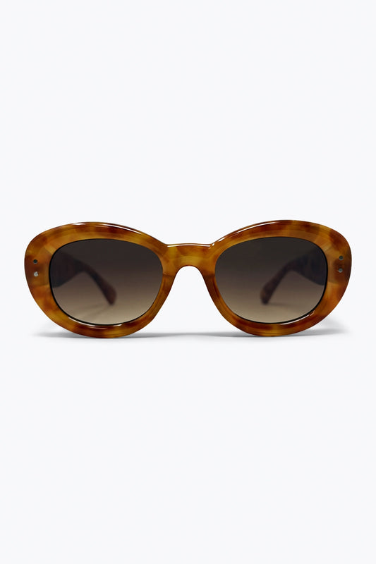 Lunettes de soleil à monture ovale en écaille de tortue marron avec verres dégradés