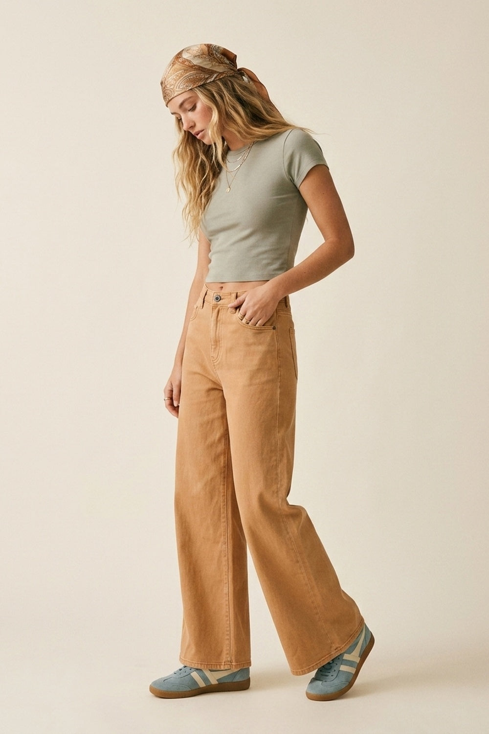 Pantalon large orange en sergé léger