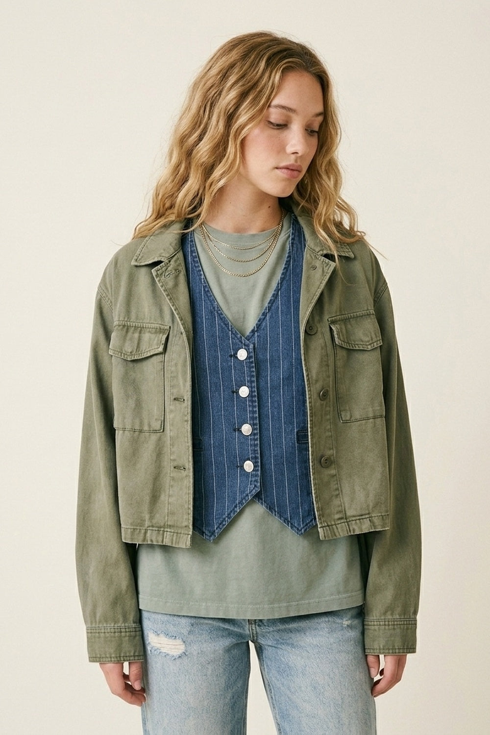 Gilet en Denim Rayé Bleu à Boutons sur le Devant