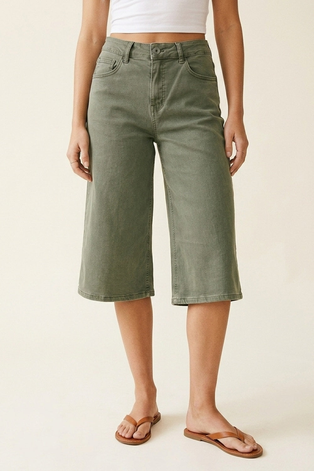 Bermuda en denim à jambes larges et raccourcies vert olive