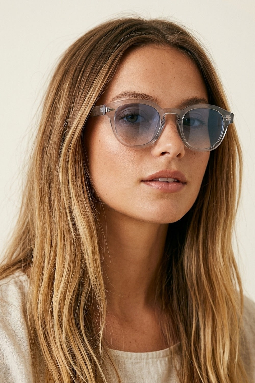 Lunettes de soleil rondes transparentes avec verre dégradé BabyPink