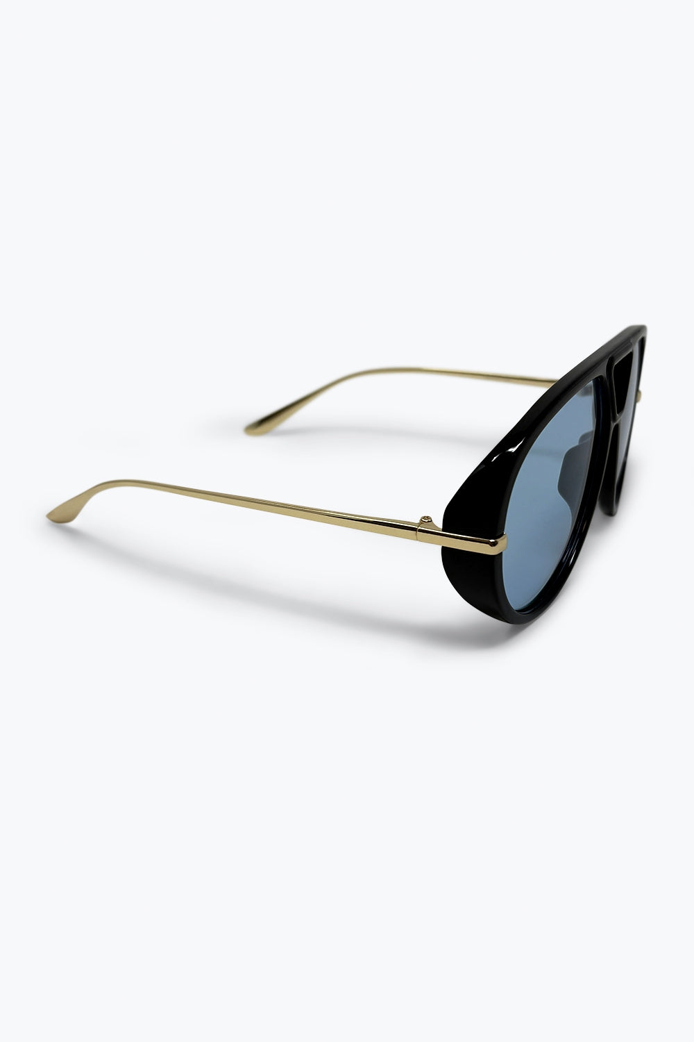 Lunettes de Soleil à Monture Aviateur Surdimensionnée Noire avec Verres à Dégradé Bleu