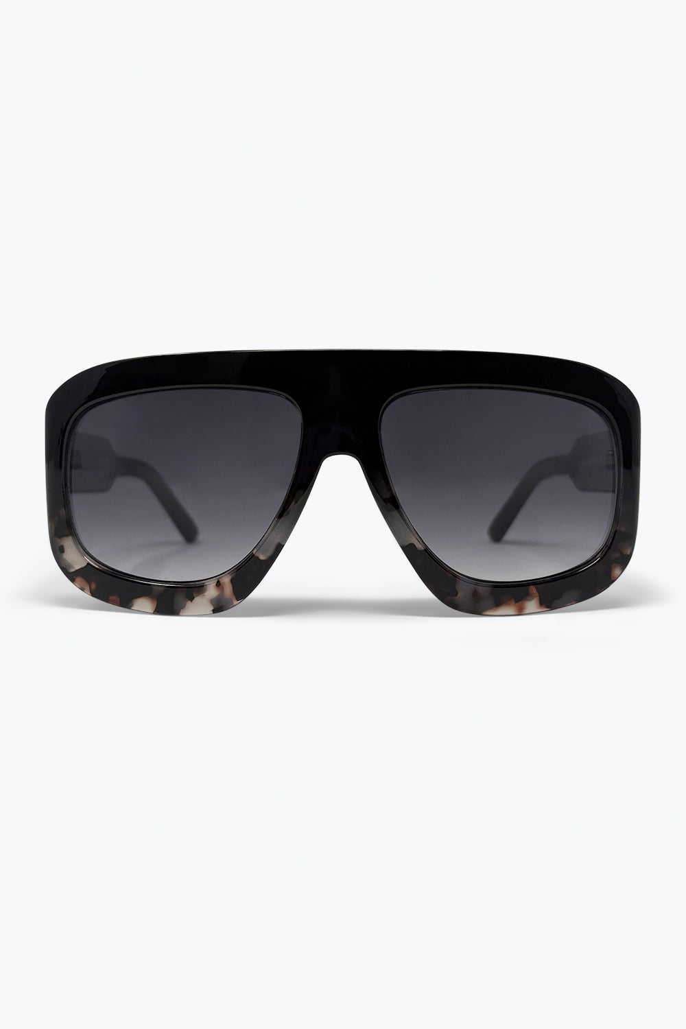 Lunettes de soleil oversize avec monture écaille noire et verres dégradés