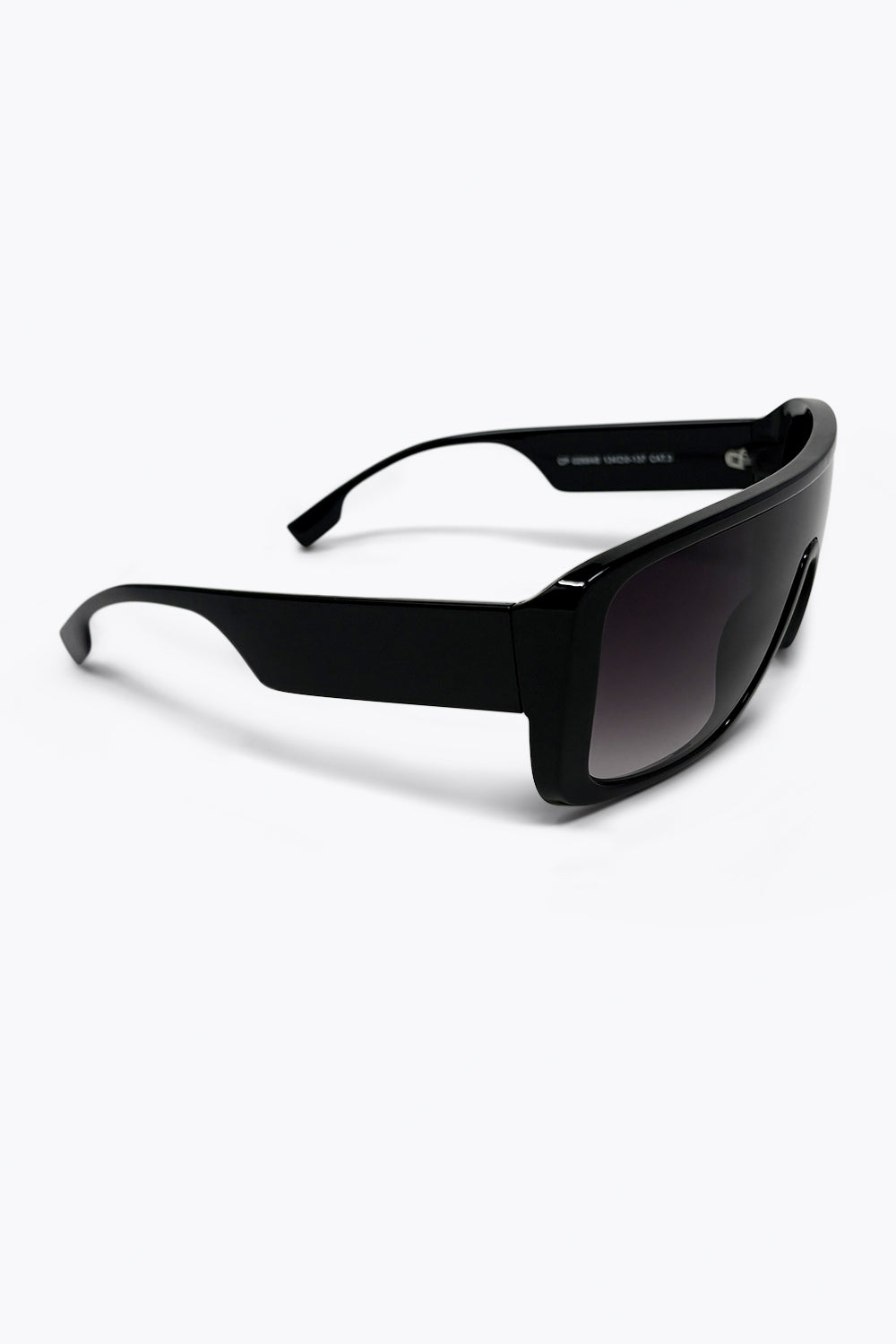 Lunettes de soleil noires à monture surdimensionnée avec verres dégradés