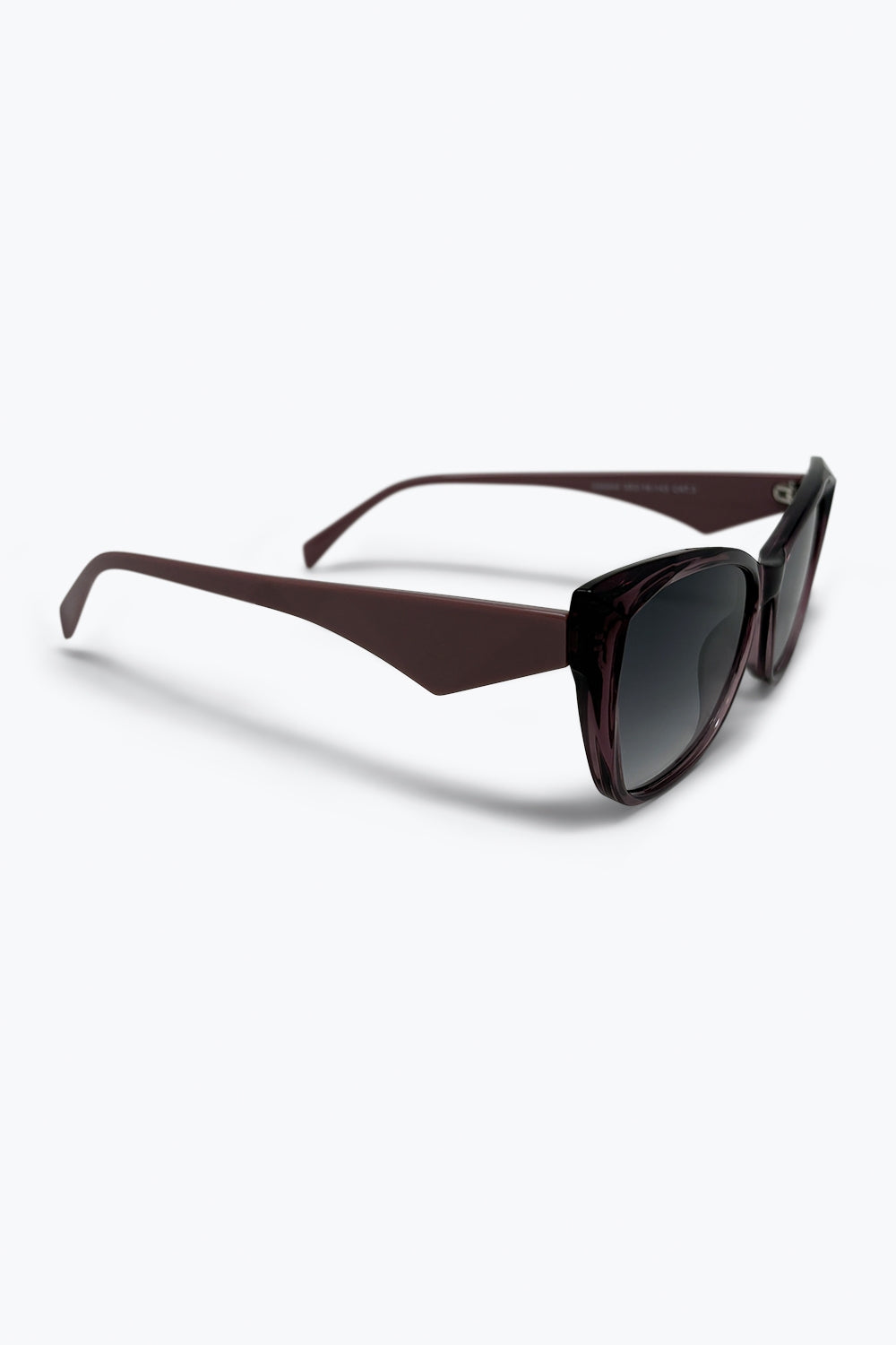 Lunettes de soleil oversize à monture œil de chat avec verres dégradés bordeaux