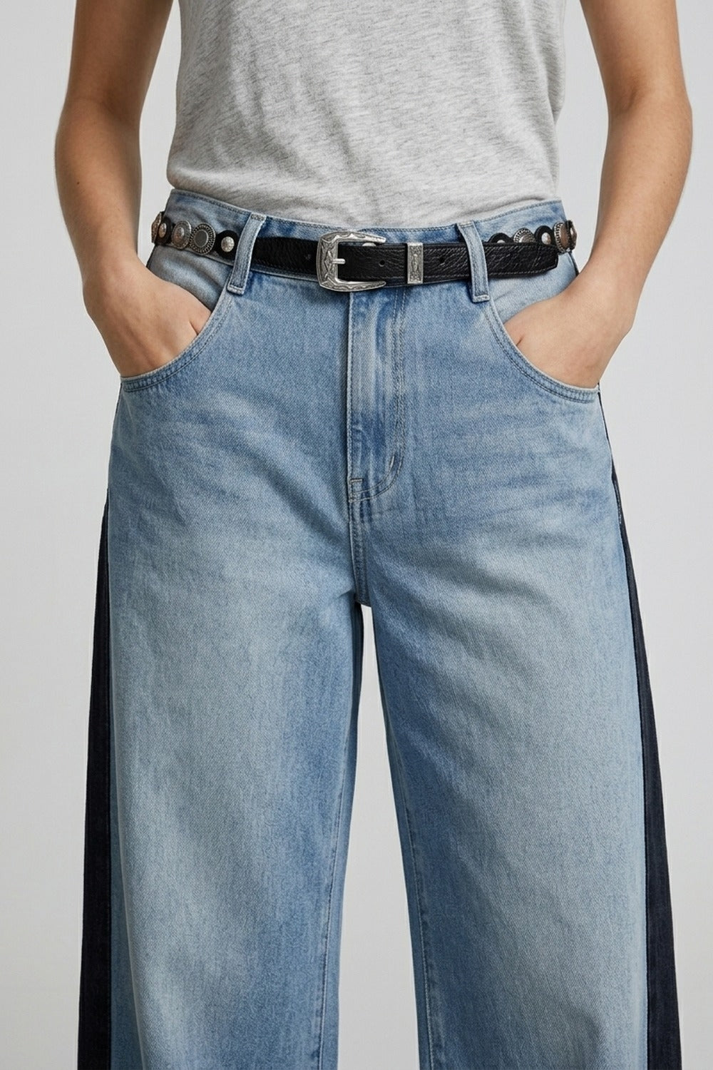 Ceinture noire en faux cuir à œillets et clous avec boucle western fine