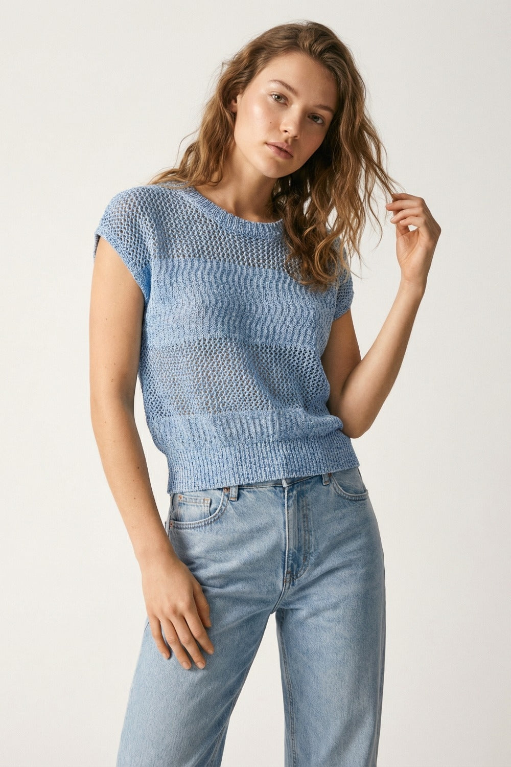 Pull à mailles en tricot bleu clair à coupe ample