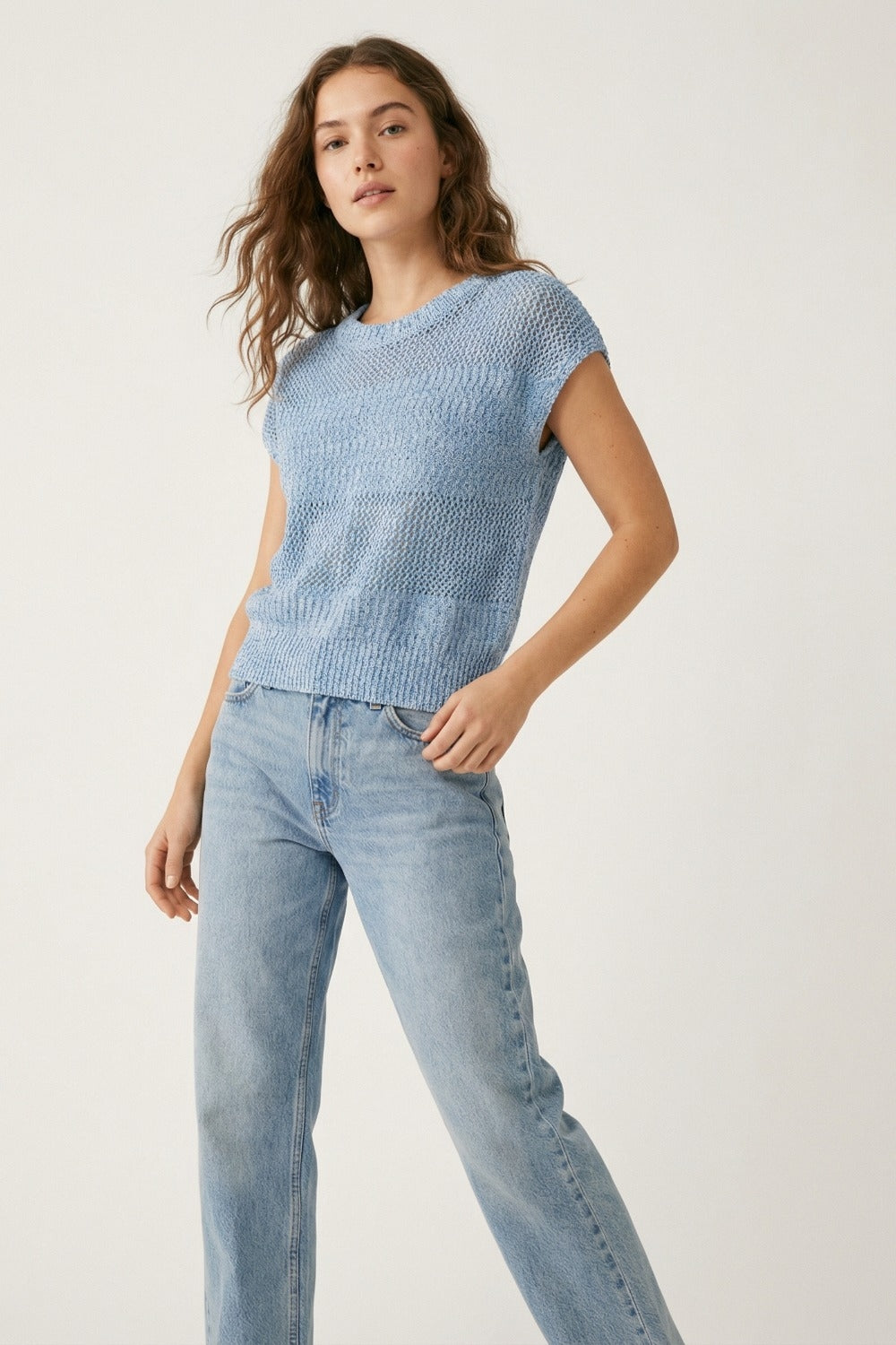 Pull à mailles en tricot bleu clair à coupe ample