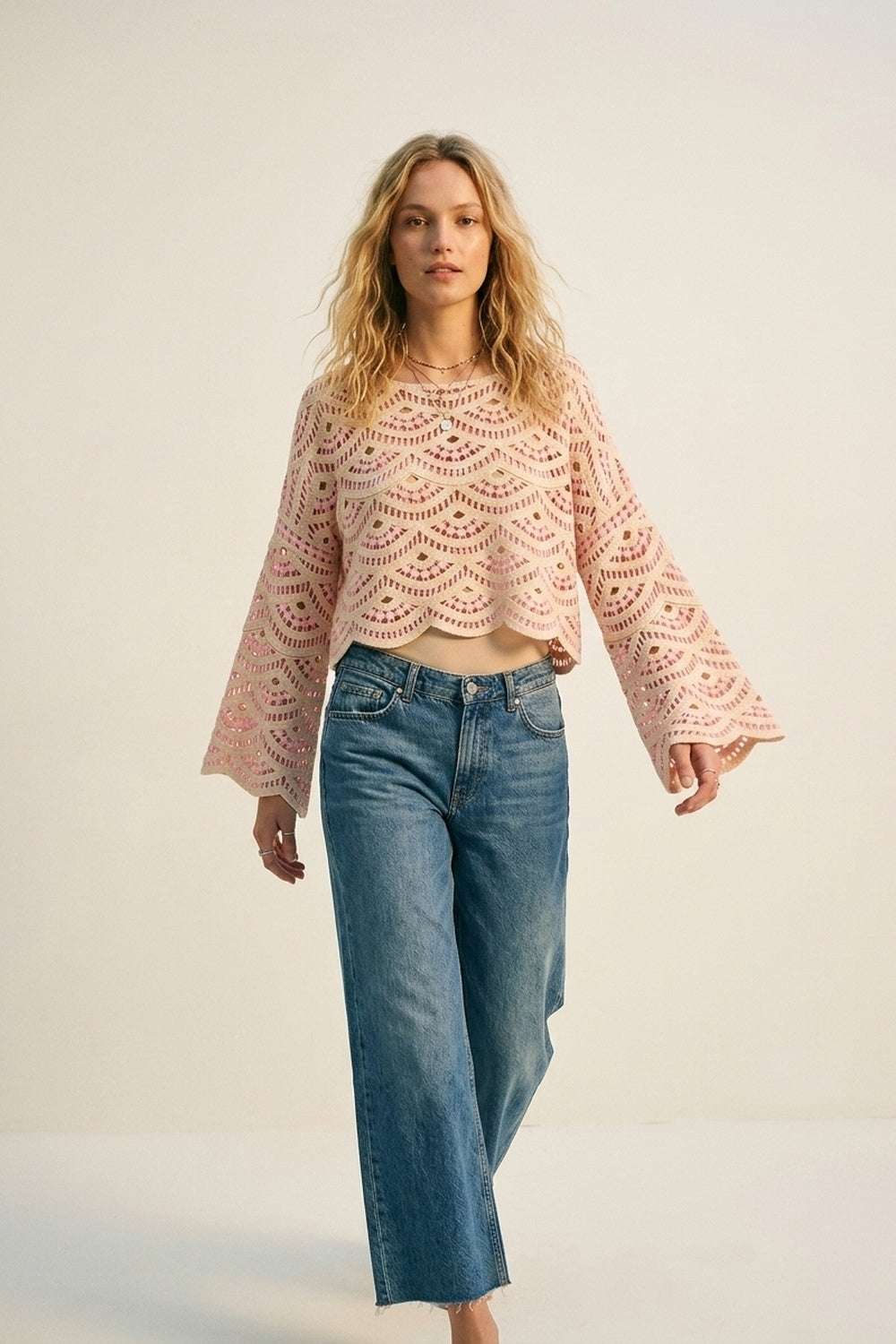 Top en Crochet Beige Rose à Motif Géométrique et Manches Larges
