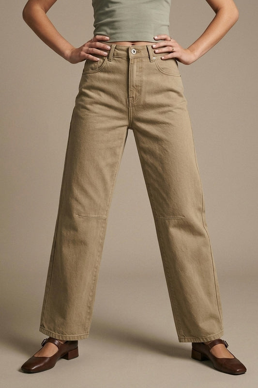 Jean large en denim extensible beige avec couture au genou