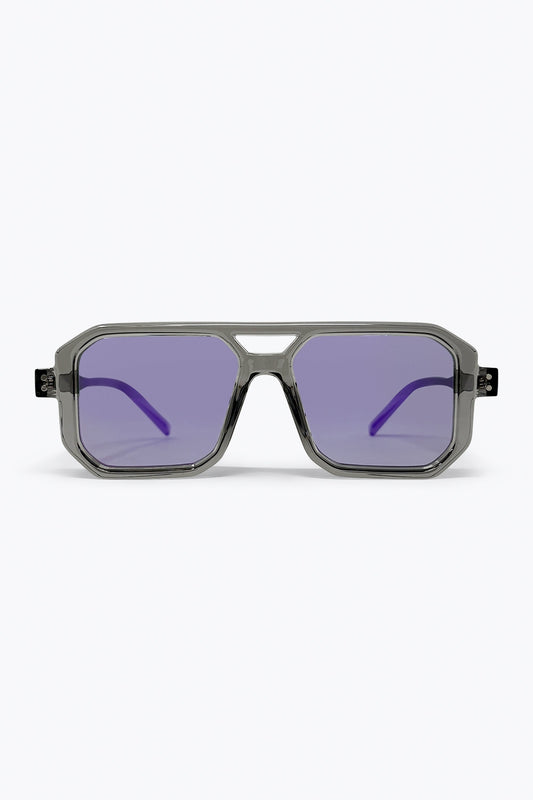 Monture Grise Transparente Lunettes de Soleil Géométriques Surdimensionnées à Verres Teintés Violets