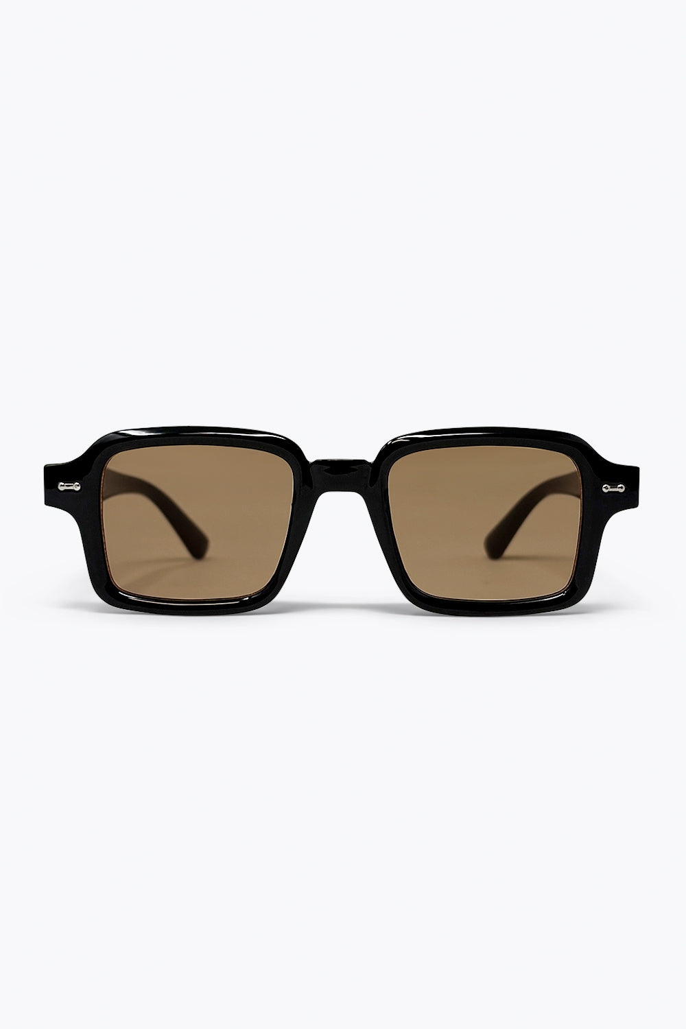 Lunettes de soleil carrées à monture épaisse noire avec des verres marron