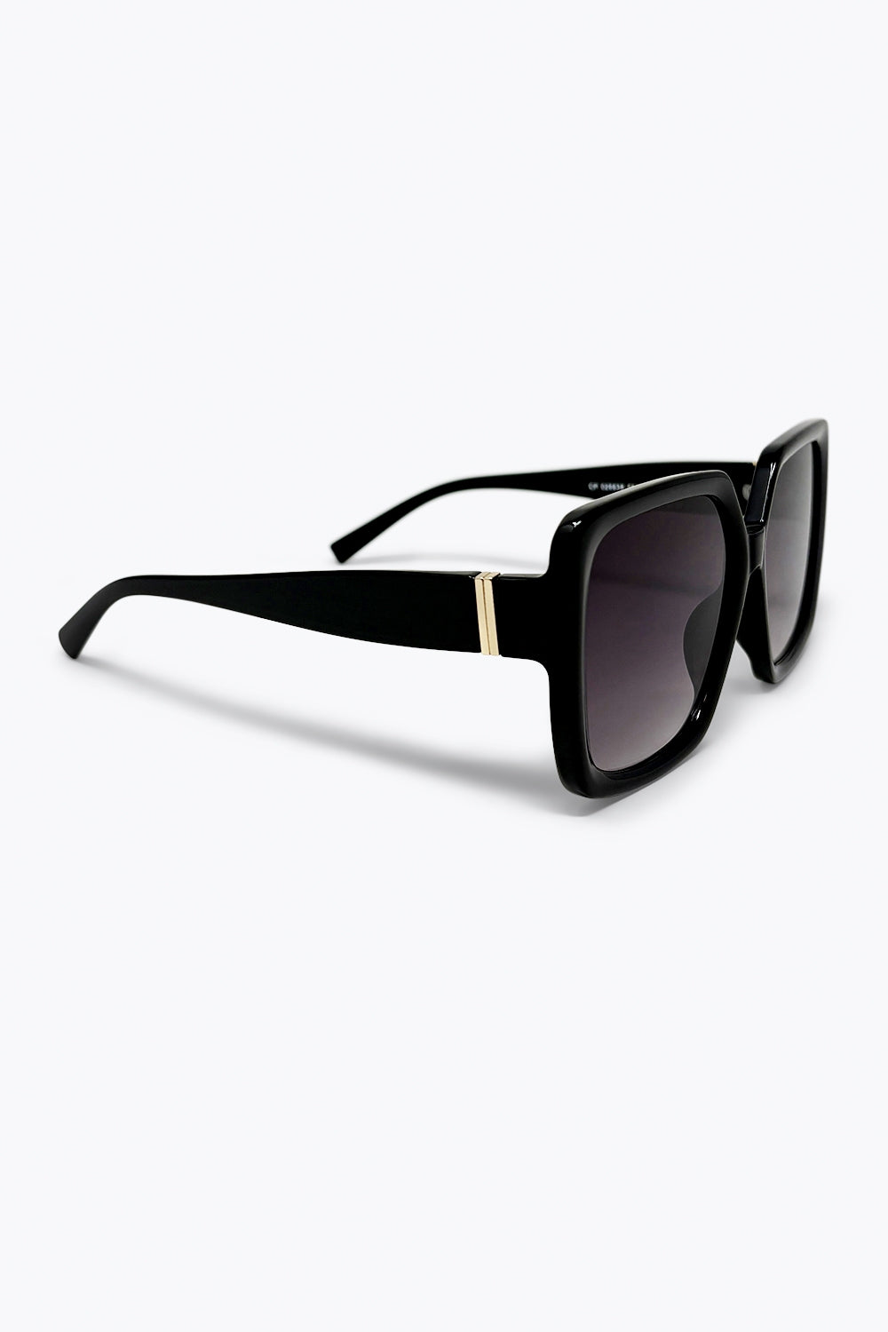 Lunettes de soleil à monture carrée surdimensionnée noire avec verres dégradés
