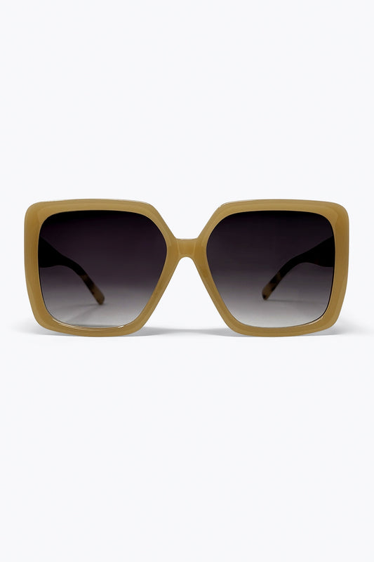 Lunettes de soleil surdimensionnées avec monture carrée en dégradé et couleur camel
