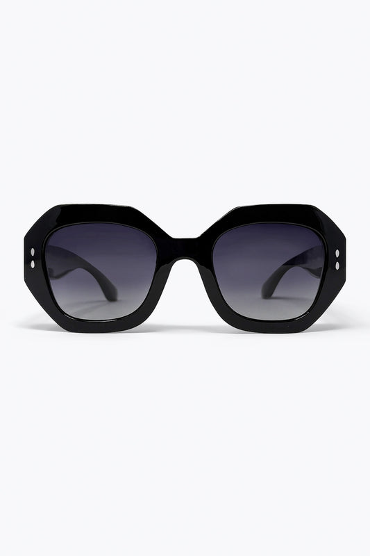 Lunettes de soleil à verres dégradés avec monture géométrique noire surdimensionnée
