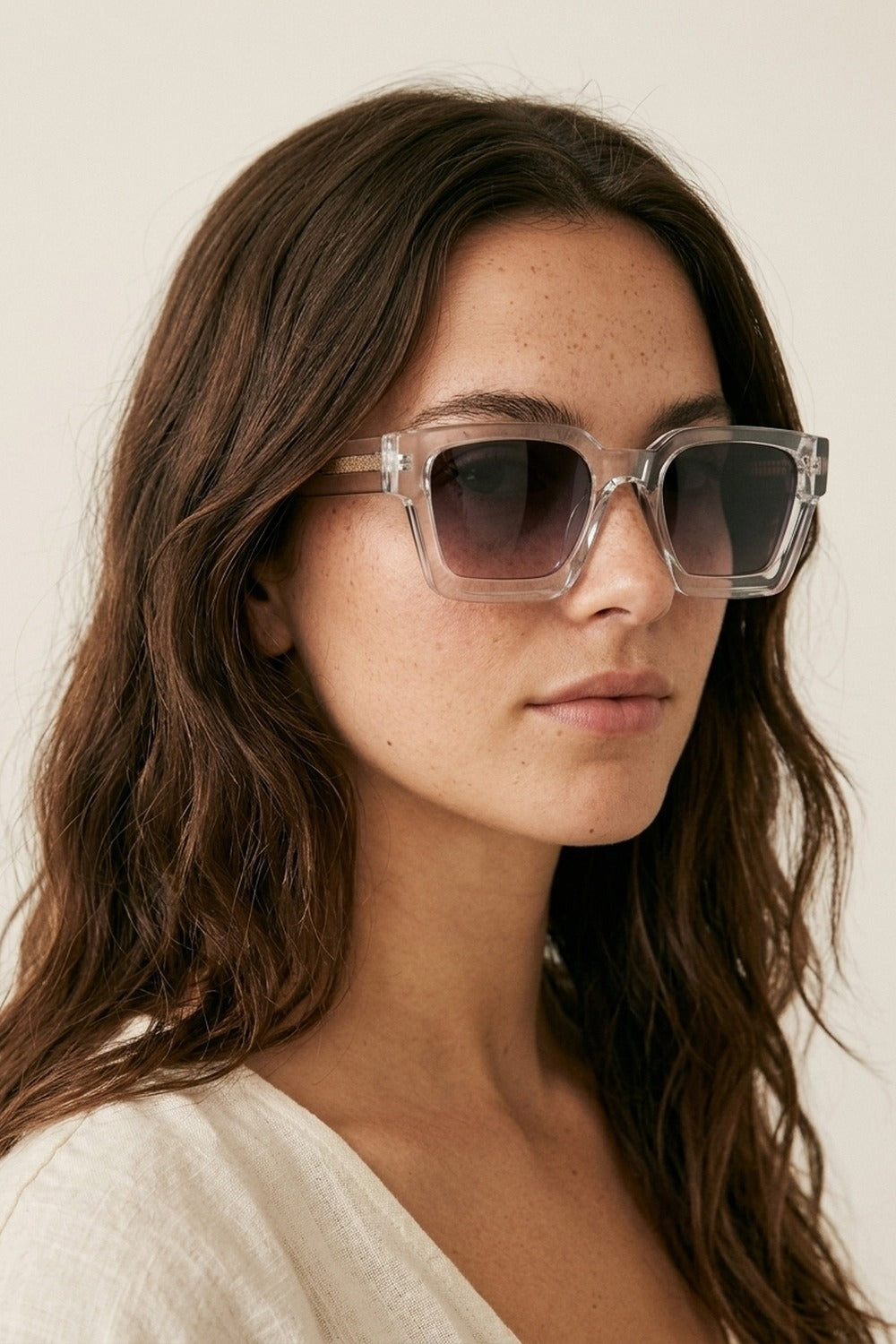 Lunettes de soleil à monture carrée gris transparent avec verres dégradés