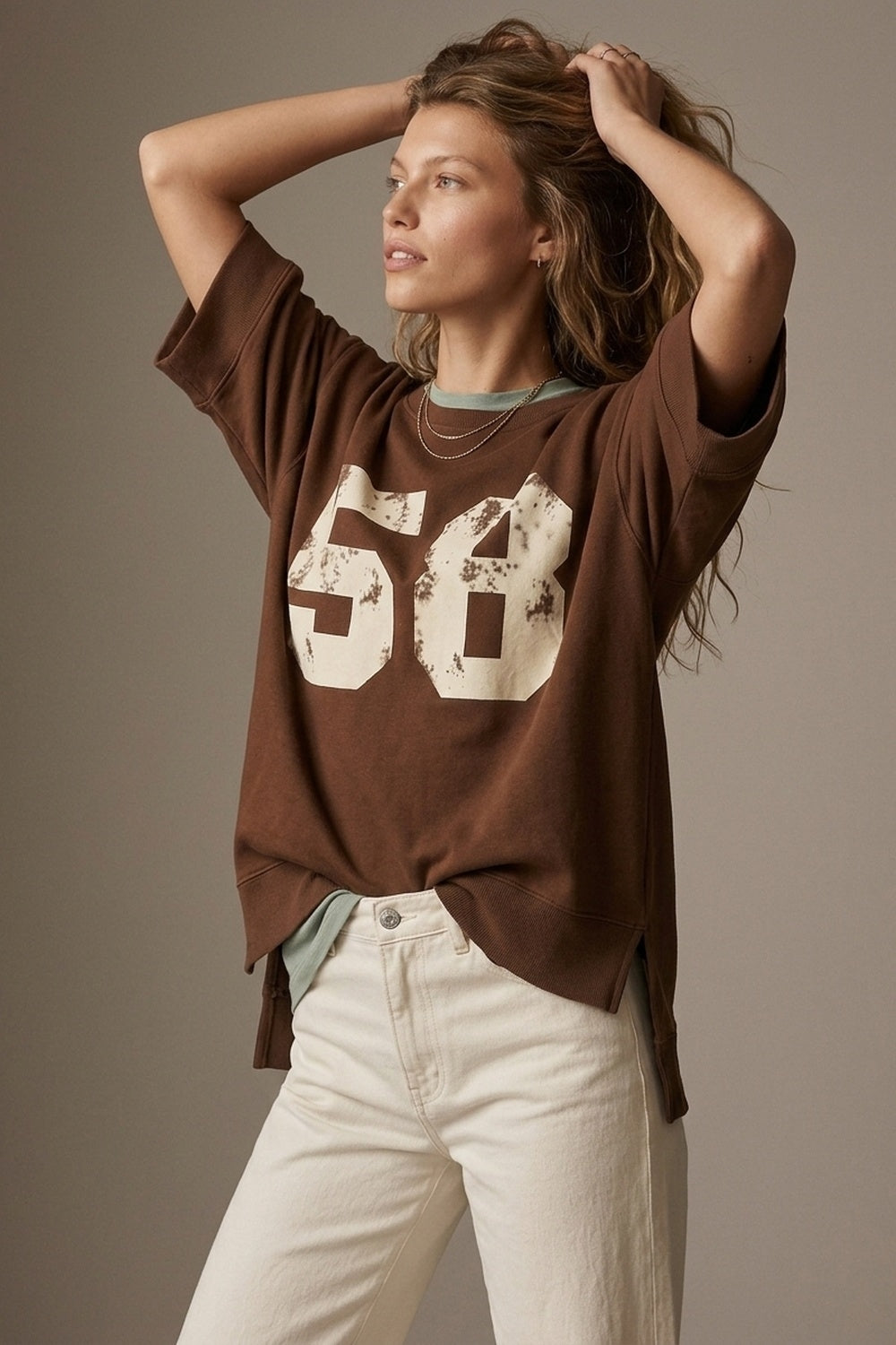 Sweat-shirt marron graphique numéro 58 à manches courtes coupe décontractée