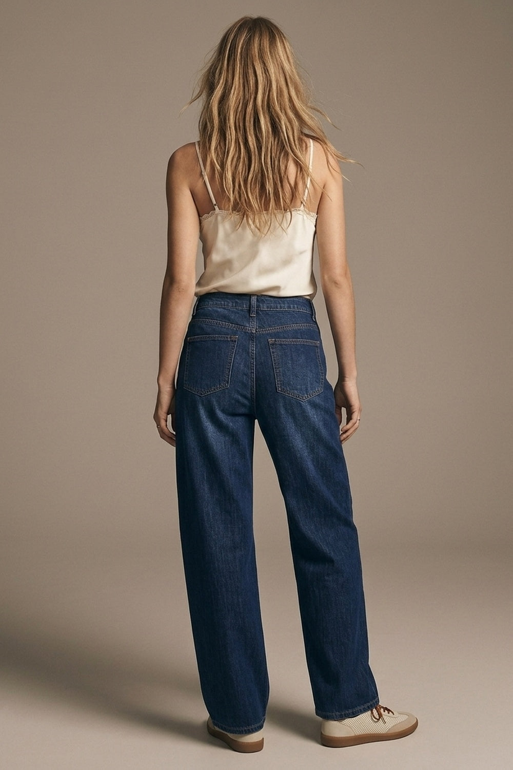 Jeans à jambe large avec fléchettes latérales en bleu profond
