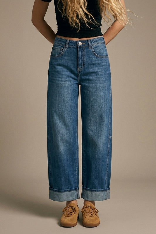 Jean en denim style baril délavage moyen ourlet à revers